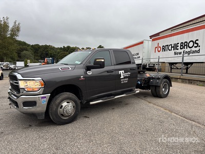 2023 Ram 3500 4x4 Crew Cab Hot Shot Cab and Chassis