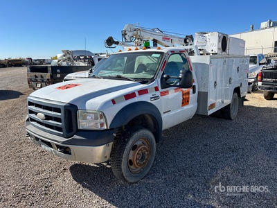2007 Ford F-550 XL 4x4 Camion de service (Inoperable)