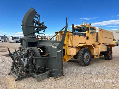 1985 Oshkosh WT-2206 4x4 Snow Plow Truck