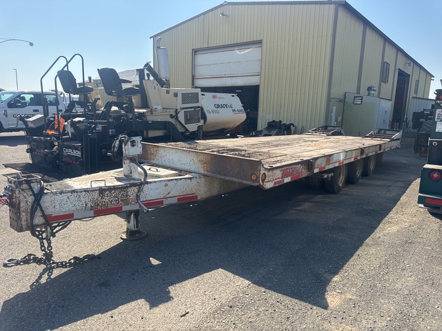 1995 Trailmax 54480 lb 29 ft Tri/A Equipment Trailer