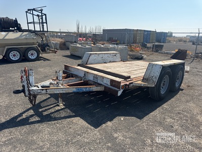 1994 Trailmax 12000 lb 12 ft T/A Tilt Deck Trailer