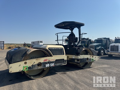 Ingersoll-Rand DD-138HF Double Drum Roller