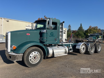 2009 Peterbilt 367 T/A Day Cab Truck Tractor