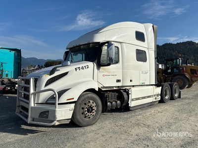 2021 Volvo VNL860 6x4 T/A Sleeper Truck Tractor (Inoperable)