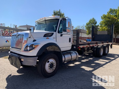 2013 International 7400 6x4 Cylinder Pallet Flatbed Truck