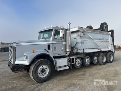 2007 Freightliner FLD 120 6x4 شاحنة قلابة /محورين
