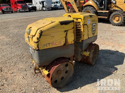 2010 Wacker Neuson RTSC2 Sleuvenverdichter (Inoperable)