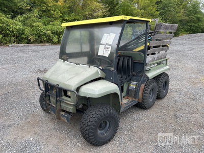 John Deere Gator ATV