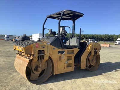 2014 Cat CB44B Double Drum Roller