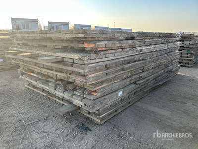 Quantity of (10) 8 ft x 16 ft Access سطح
