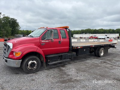 2004 Ford F-650 XLT 4x2 Extended Cab Schiebeplateauschleppwagen