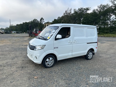 Vantage Minivan
