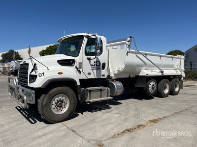 2020 Freightliner 114SD 8x4 Autocarro ribaltabile 3 assi