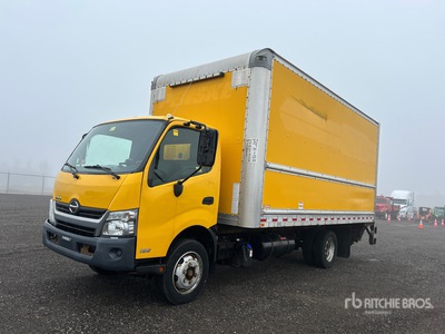 2016 Hino 195 4x2 Van Truck