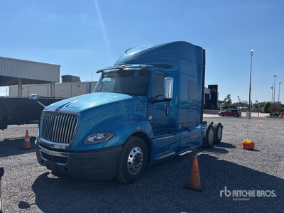 2020 International LT625 6x2 Cabeza Tractora Cabina Dormitorio