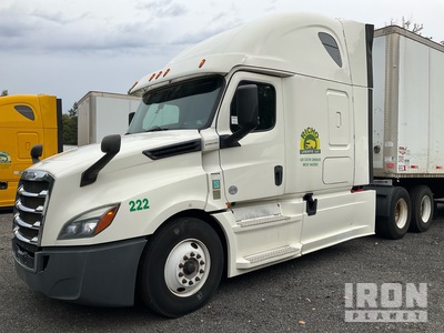2018 Freightliner Cascadia 126 6x4 T/A Sleeper Truck Tractor