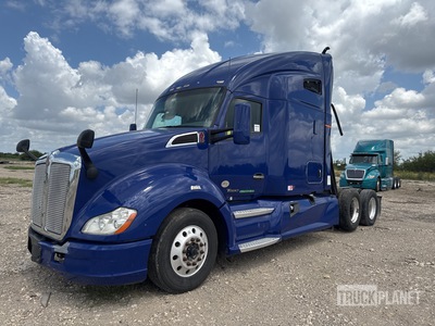 2019 Kenworth T680 6x4 T/A Sleeper Truck Tractor