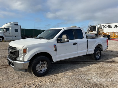 2020 Ford F-250 XL 4x2 Extended Cab بيك اب