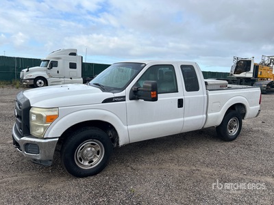 2013 Ford F-250 XL 4x2 Extended Cab Pickup