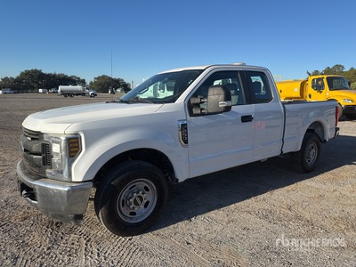 2019 Ford F-250 4x2 Extended Cab Pickup