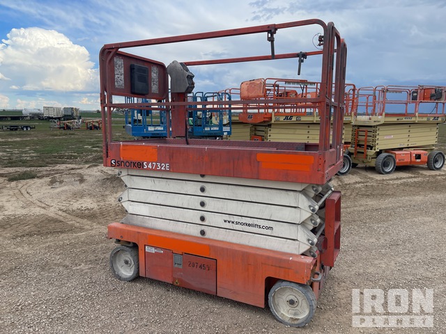 ELEVADOR TIJERA 2018 SNORKEL S4732E
