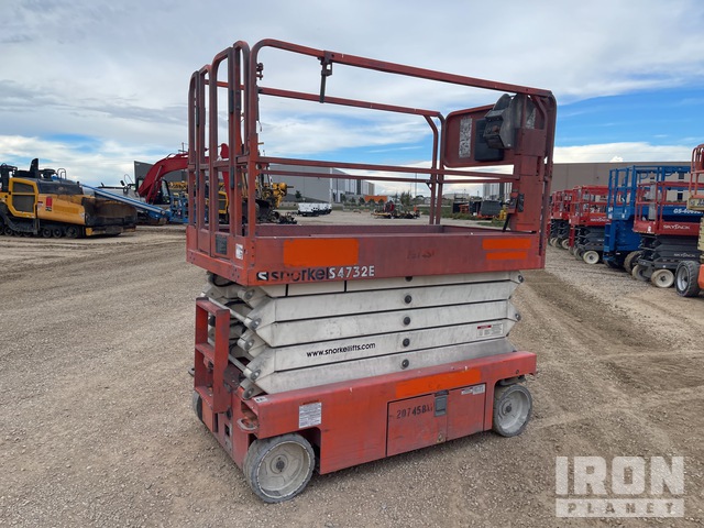ELEVADOR TIJERA 2018 SNORKEL S4732E