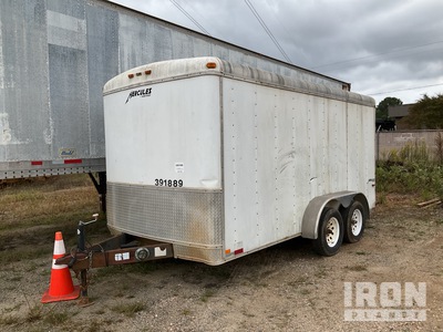 2005 Homesteader 14 ft T/A مقطورة ذو كبينة مغلقة