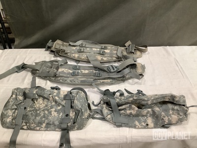 (87) Waist Packs & (110) Molded Waist Belts