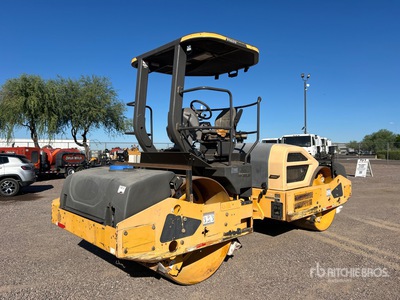 2015 Volvo DD110B Double Drum Roller