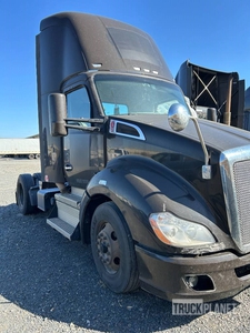 2019 Kenworth T680 Day Cab Truck Tractor (Inoperable)