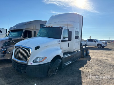 2019 International LT625 6x4 Cabeza Tractora Cabina Dormitorio