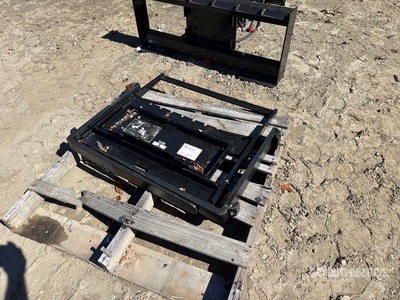 29 in Mini Skid Steer Forks (Unused)