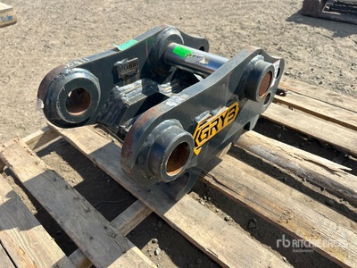GRYB Excavator Coupler - Fits Kubota (Unused)
