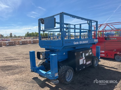 2016 Genie GS2669RT Scissor Lift
