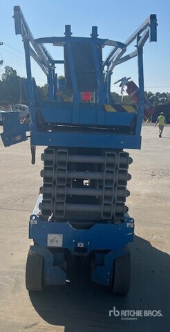 ELEVADOR TIJERA 2021 GENIE GS3232