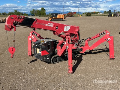 Spydercrane URW095 1990 lb Tracked Compact Crane