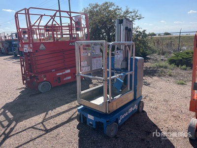 2017 Genie GR20 Vertical Mast Lift