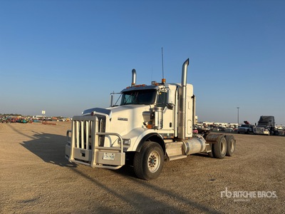 2014 Kenworth T800 6x4 T/A Sleeper Truck Tractor