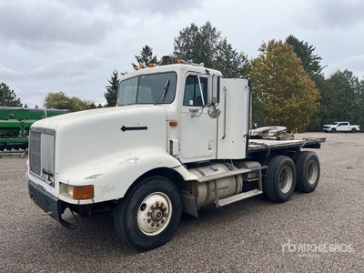 1999 International Eagle 6x4 with fifth wheel and flat deck Tracteur Routier