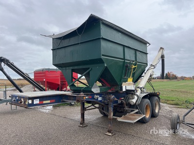 2001 Titan Trailers Inc Tender Trailer