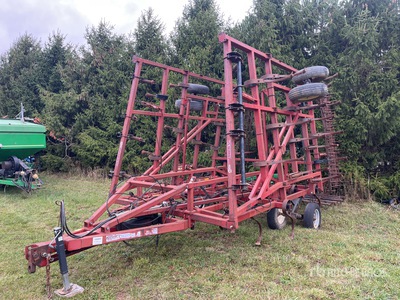 Kent Disc 28 ft Cultivador