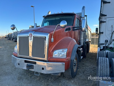 2019 Kenworth T880 8x4 T/A Dump Truck
