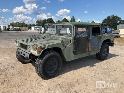 1987 AM General M1097R1 HMMWV 4 Door Soft Top w/Truck Body