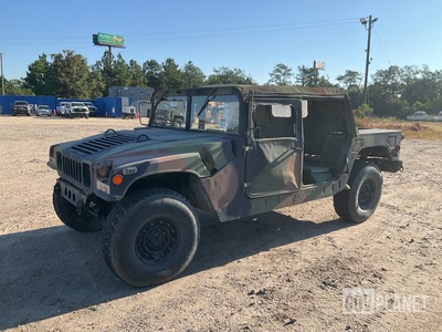1987 AM General M1097R1 HMMWV 4 Door Soft Top w/Truck Body