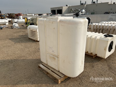 350 gal Water Tank (Unused)