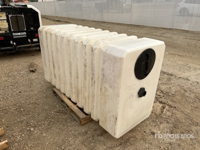 320 gal Water Tank