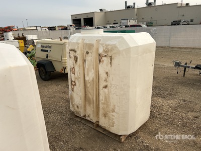 550 gal Water Tank