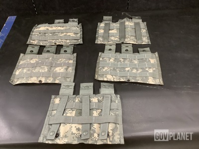 (275) M4 Three Mag Pouches
