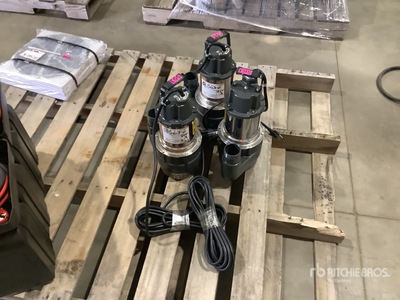 Quantity of (3) Mustang MP4800 Electric Submersible Water Pump (Unused)