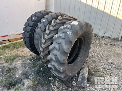 Quantity of (4) 14.00-24 を見 Tires